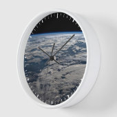 Het aardoppervlak boven een bewolkt Western Austra (Hoek)