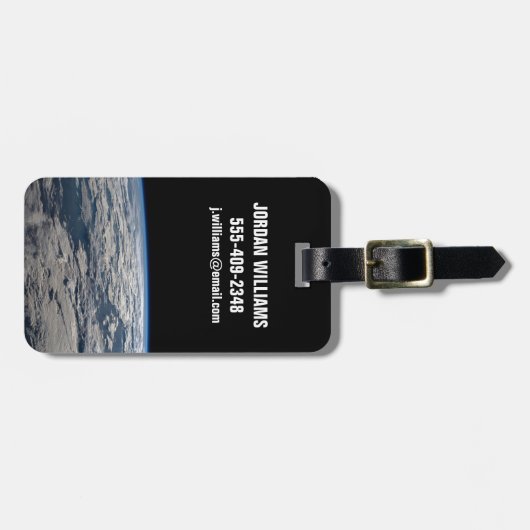 Het aardoppervlak boven een bewolkt Western Austra Bagagelabel (Voorkant horizontaal)