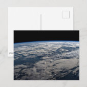 Het aardoppervlak boven een bewolkt Western Austra Briefkaart (Voorkant / Achterkant)