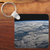 Het aardoppervlak boven een bewolkt Western Austra Sleutelhanger (Voorkant)