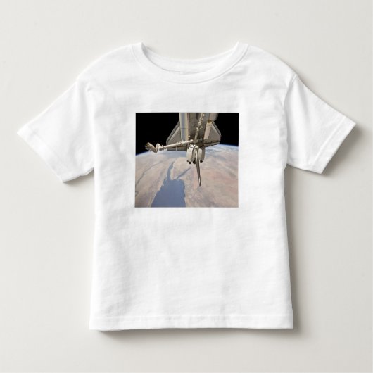 Het achterste gedeelte van de gesloten ruimtepende kinder shirts (Voorkant)