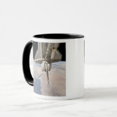 Het achterste gedeelte van de gesloten ruimtepende mok (Voorkant links)