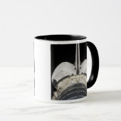 Het achterste gedeelte van de Space Shuttle Endeav Mok (Voorkant rechts)