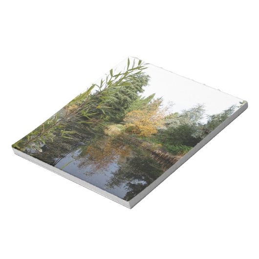 Het afbeelding van de tuinscène, mooie bomen... notitieblok (Linkerzijde)