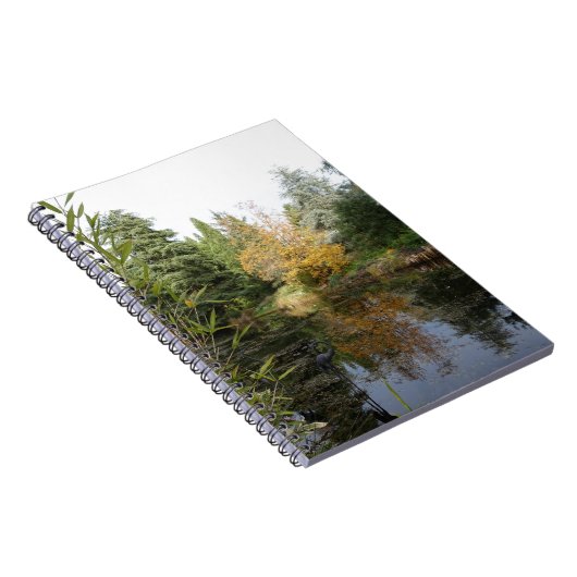 Het afbeelding van de tuinscène, mooie bomen... notitieboek (Rechterzijde)