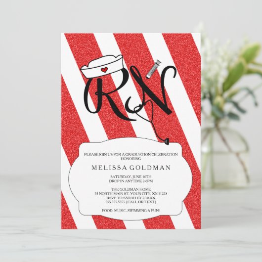 Het afstuderen RN verpleegster nodigt het leuke ro Kaart (Staand voorkant)