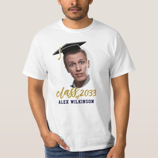 Het Afstuderen van de Foto van het Pet van het Man T-shirt (Voorkant)