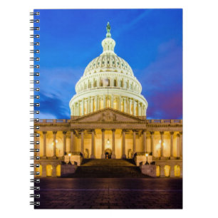 Het Amerikaanse Capitol op blauw uur Notitieboek