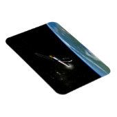 Het Atlas V541 lanceervoertuig in een baan om de a Magneet (Rechterzijde)