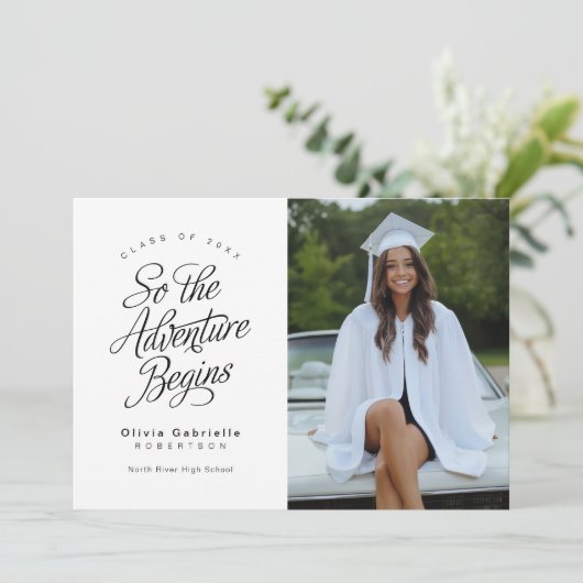 Het avontuur begint met minimalistisch Afstuderen Aankondiging (Staand voorkant)