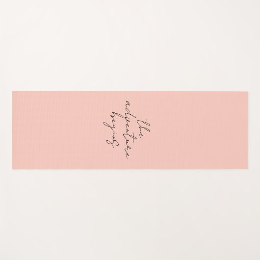 Het avontuur begint met minimalistische kalligrafi yogamat (Voorkant (horizontaal))