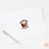 Het avontuur wacht ronde sticker (Envelop)