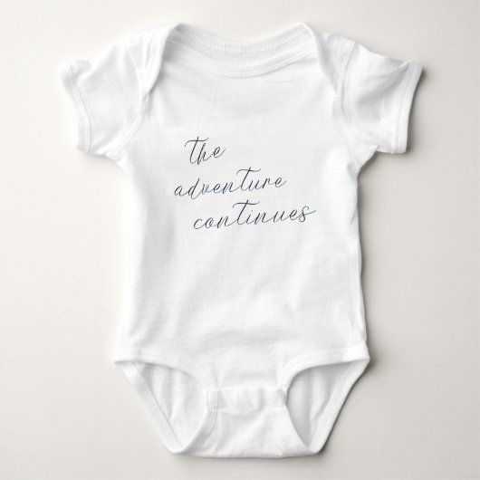 Het avontuur zet de baby outfit voort romper (Voorkant)