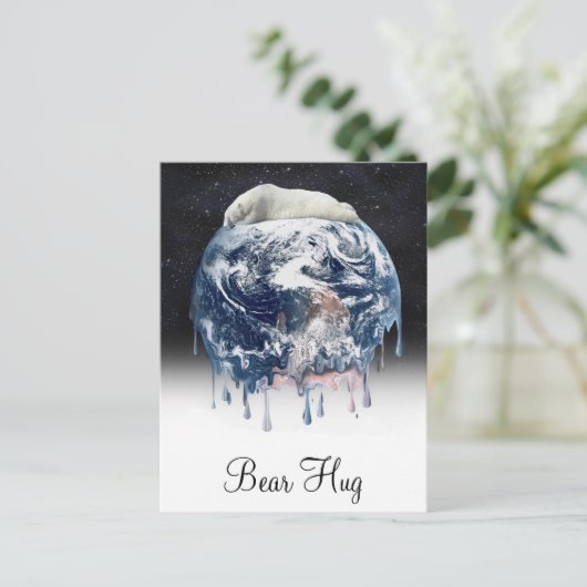 Het Beer van de aarde omhelst met tekst Briefkaart (Staand voorkant)