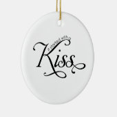 Het begon met een kus kerstversiering keramisch ornament (Rechts)