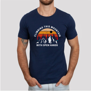 Het beklimmen van deze bergen, kleurrijk geloof Ch T-shirt