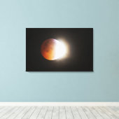 Het benaderen van de Totale Verduistering van de M Canvas Afdruk (Insitu (Houten vloer))