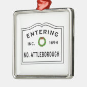 Het betreden van Massachusetts in Noord-Atleboroug Metalen Ornament (Links)