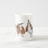 Het beugelen van de Bon China Mok (Voorkant)
