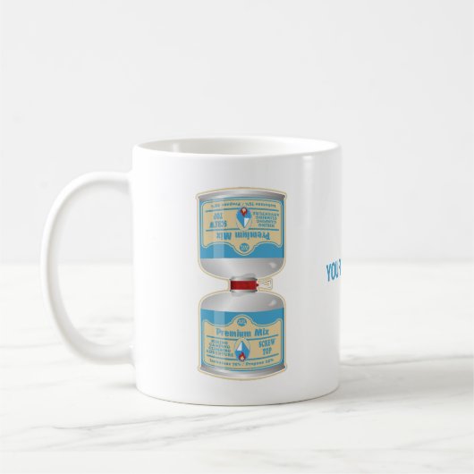 Het bijvullen van gasflessen voor kampkachels koffiemok (Links)