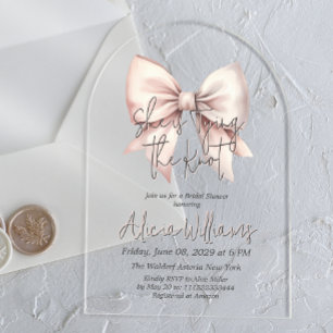 Het binden van de knoop Blush Pink Bow Vrijgezelle Acryl Uitnodigingen