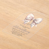 Het binden van de knoop Blush Pink Bow Vrijgezelle Acryl Uitnodigingen (Laagn)