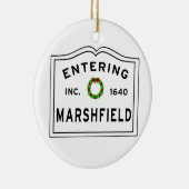 Het binnenkomen van Massachusetts Town Marshfield Keramisch Ornament (Rechts)