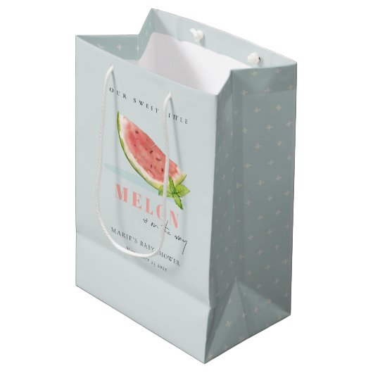 Het blauwe Baby shower van onze kleine Melon Water Medium Cadeauzakje (Voorkant Gekanteld)