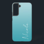 Het blauwgroen Manuscript van de Handtekening van  Samsung Galaxy Hoesje<br><div class="desc">Een aangepaste Samsung-telefoonbehuizing in een modern blauwgroen blauw verloopontwerp. De trendy handschrijvende manuscriptdoopvont voegt een unieke aanraking toe wanneer het toevoegen van jouw naam.</div>
