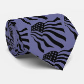 Het blazen in de wind- stropdas (Opgerold)