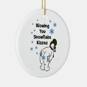 Het blazen van je Snowflake Kisses Ornament (Rechts)