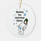 Het blazen van kerstkisses keramisch ornament (Links)