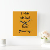 Het boek over sociale vervorming schrijven vierkante klok (Huis)