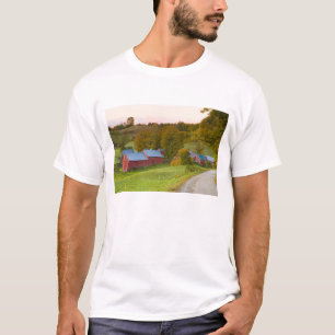 Het Boerderij Jenne in Woodstock, Vermont. Herfst. T-shirt