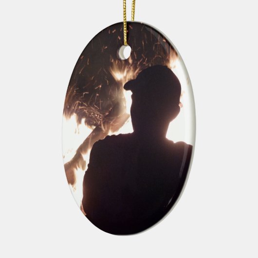 Het bonvuur bekijken keramisch ornament (Links)