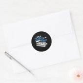 Het bootleven is beter op de Toon pontonboot Ronde Sticker (Envelop)
