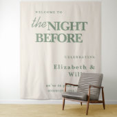 Het bord 'The Night Before' trouwfeest sagegroene Wandkleed (In situ)