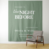 Het bord 'The Night Before' trouwfeest saliegroene Wandkleed (In situ)