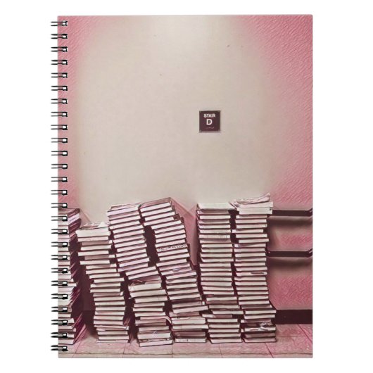 Het cadeaidee van de dag van de Internationale sch Notitieboek (Voorkant)