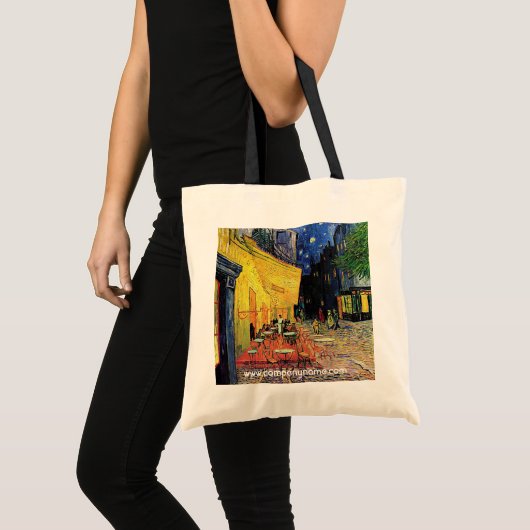 het café terrace in het forum, Arles... Tote Bag (Voorkant (product))