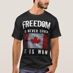 Het Canadese T-Shirt-design van de vrijheid. T-shirt