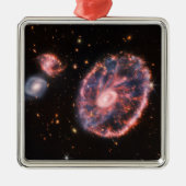 Het Cartwheel-sterrenstelsel en de bijbehorende st Metalen Ornament (Voorkant)