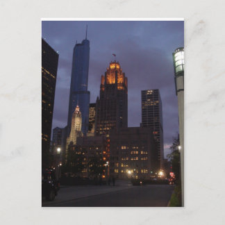 Het centrum van Chicago, IL bij nacht Briefkaart