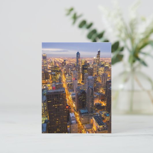 Het centrum van Chicago skyline bij schemering Briefkaart (Staand voorkant)