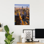 Het centrum van Chicago skyline bij schemering Poster (Thuiskantoor)