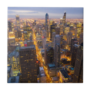 Het centrum van Chicago skyline bij schemering Tegeltje