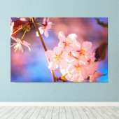 Het charmeren van de Sakura-bloemen in het voorjaa Canvas Afdruk (Insitu (Houten vloer))