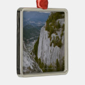 Het "Chief" Arial-Uitzicht in Squamish Metalen Ornament (Rechts)