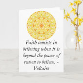 Het citaat van Voltaire over GELOOF Kaart (Gele Bloem)