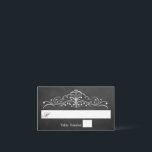 Het  Collectie van het Chalkboard Wedding Plaatskaartje<br><div class="desc">Vier in stijl met deze trouwplaatskaarten in krijtbordstijl. Overeenkomende bruidsartikelen zijn te vinden in het collectie.</div>